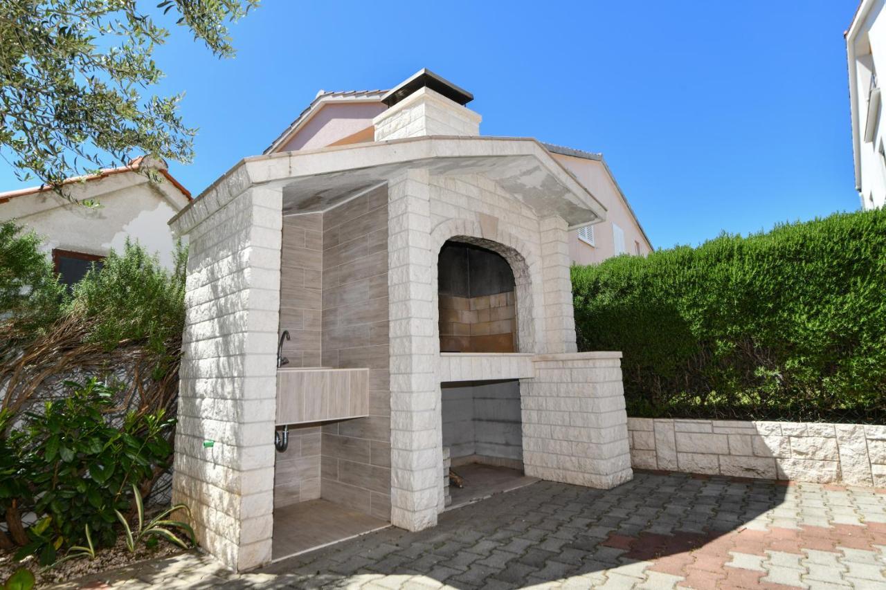 Apartments Villa Miranda Vodice Exterior photo